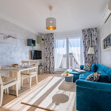 Flexible Selfcheckins 30 - Zagreb - Garage - Electric Vehicle Ccharger - Big Loggia - New - Apartments Repinc 30 Eksteriør bilde